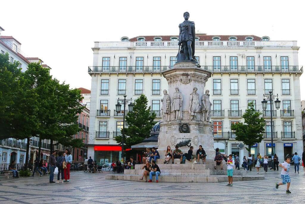 C3 Bairro Alto Cozy Romantic Loft In 18Th Century Building Lisbon Exterior photo